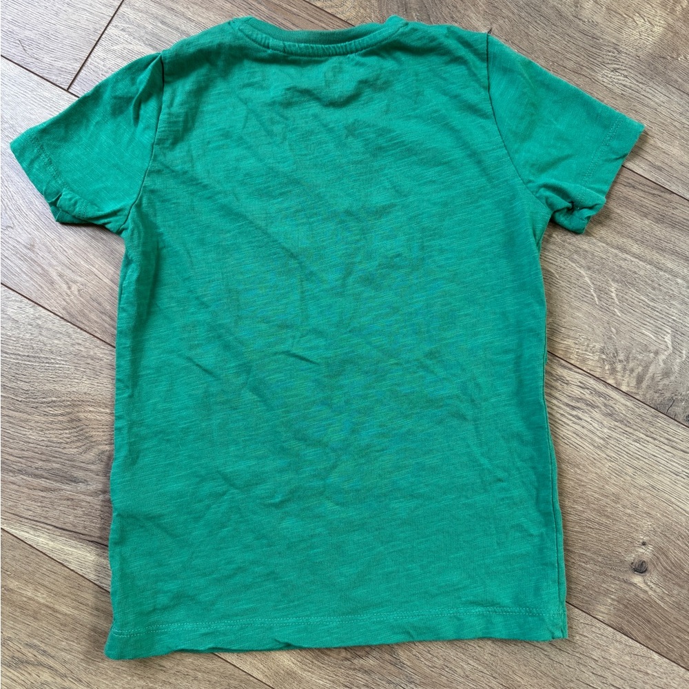 Mini Boden green “Save the Bees” tee, 6-7 years - Picture 2 of 4